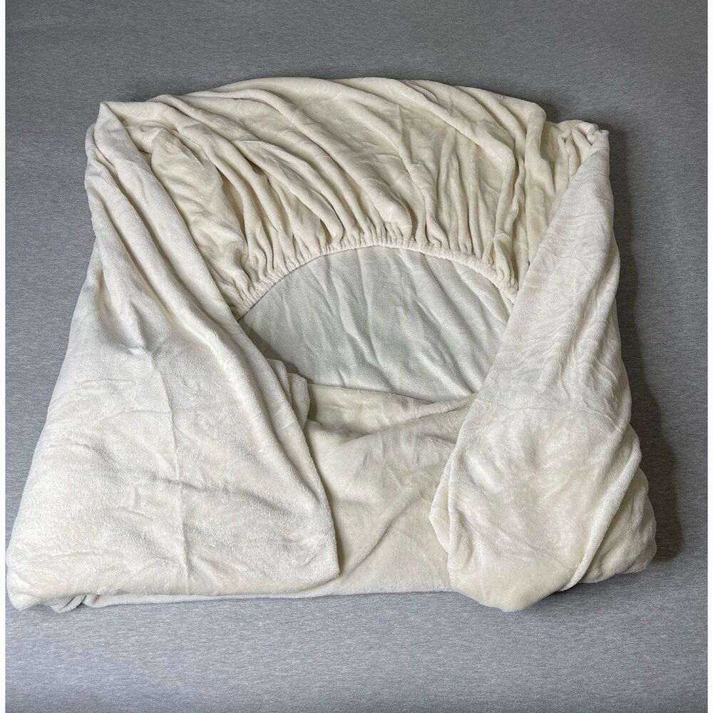 Amazon Basics Velour Flannel Plush Fitted Bed Sheet for Mattress- King